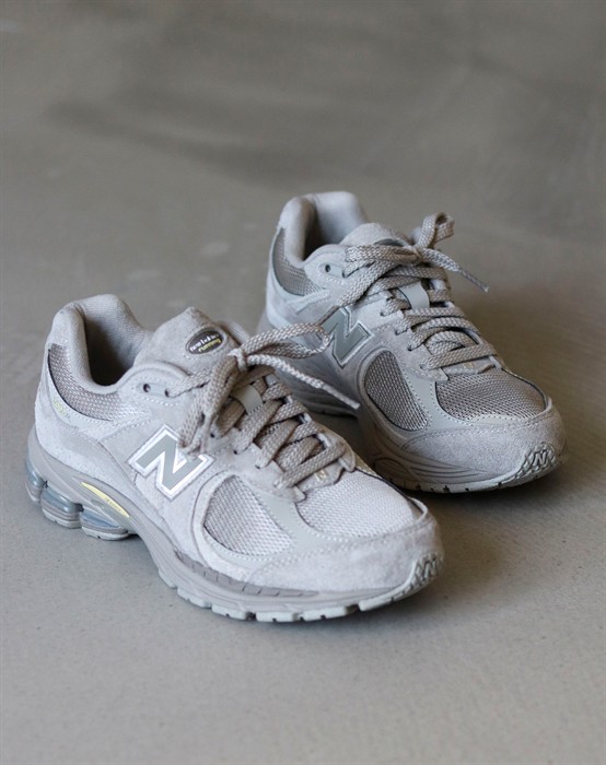 U2002RP Sneakers - Arid Stone/Dockside